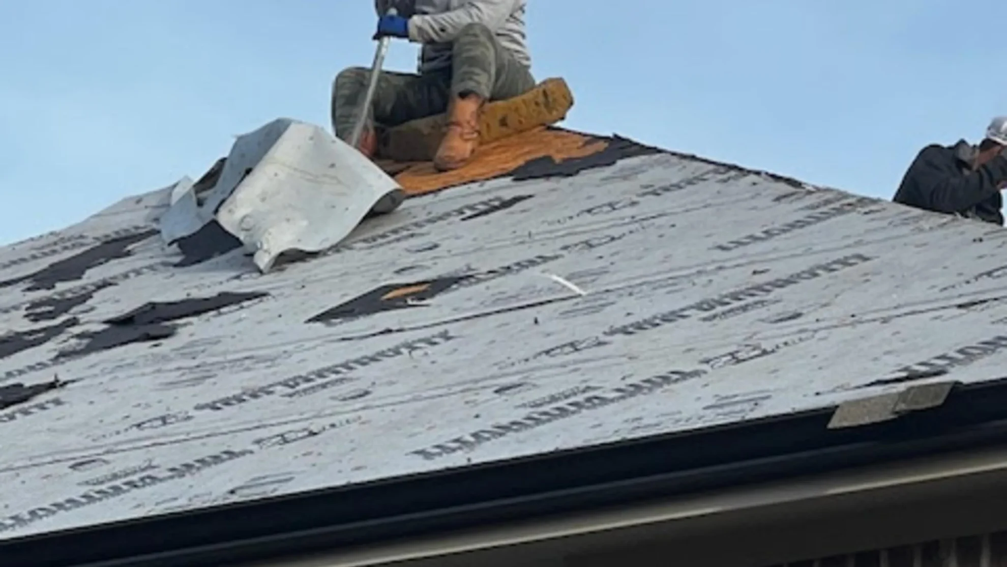 55969.94780357121 1